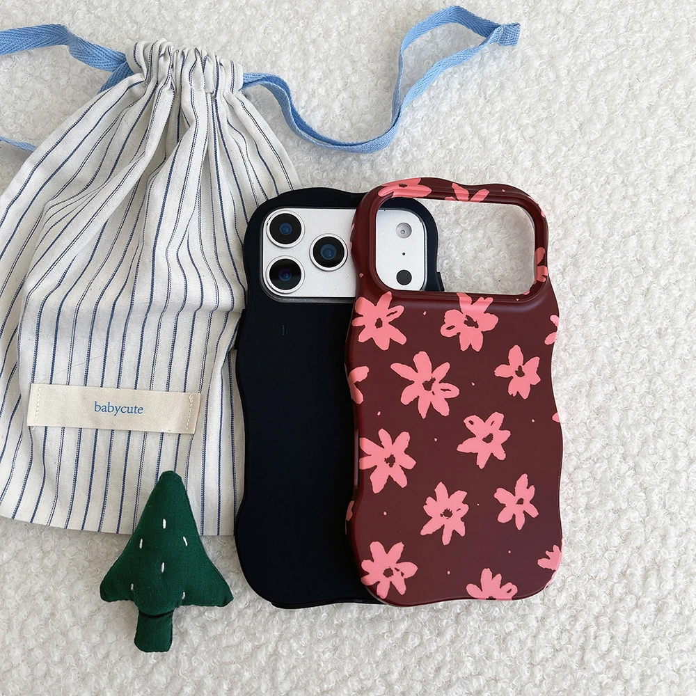 Lovely Floral Wave Edged Shockproof Phone Case Cover