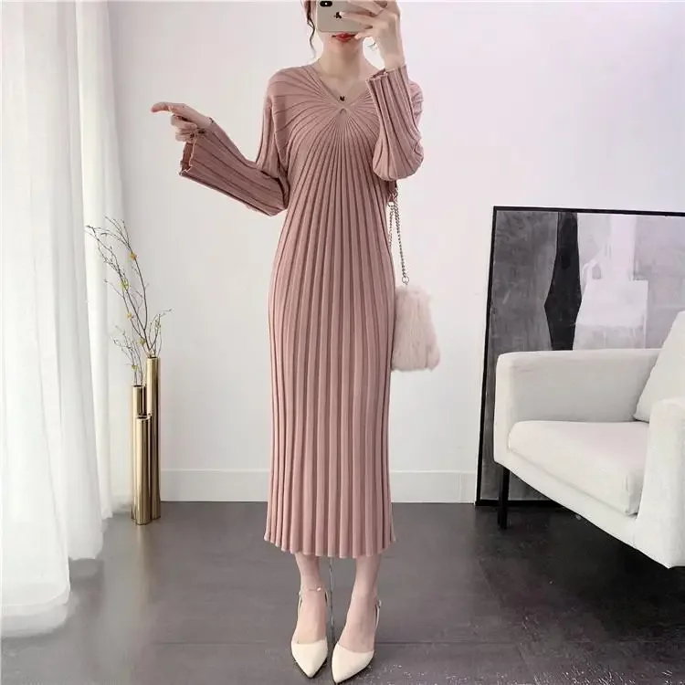 

Autumn V-Neck Knitted Long Dress Women's Rib Elegant Sleeve Street High Waist Pleated Knitwear F72