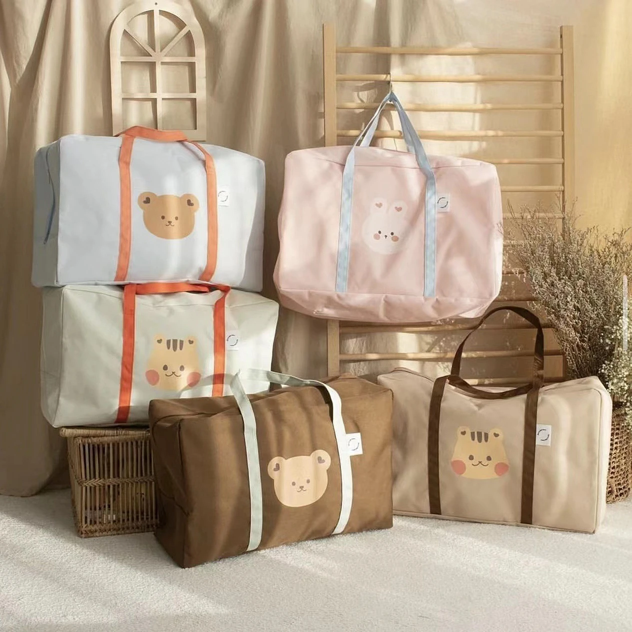 

Large Maternity Mommy Bag for Baby Diaper Bag Cute Bear Kindergarten Quilt Storage Bag Large-capacity Mom Travel Luggage Bag