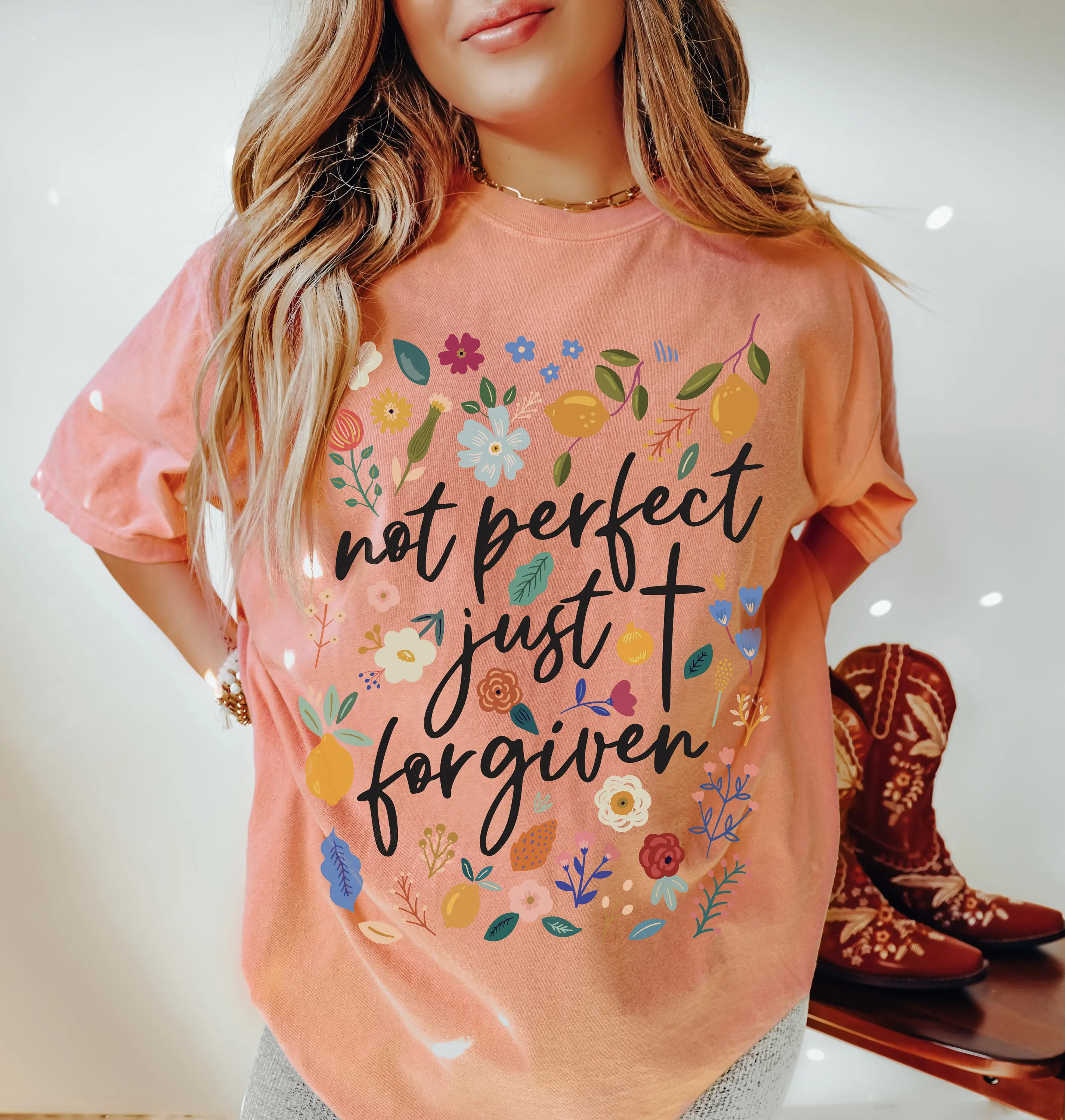 

Женская футболка со слоганом «не идеально просто для подарка», милая женская футболка с мультяшным принтом цветов, фруктов, новая модная повседневная футболка для девочек на Пасху
