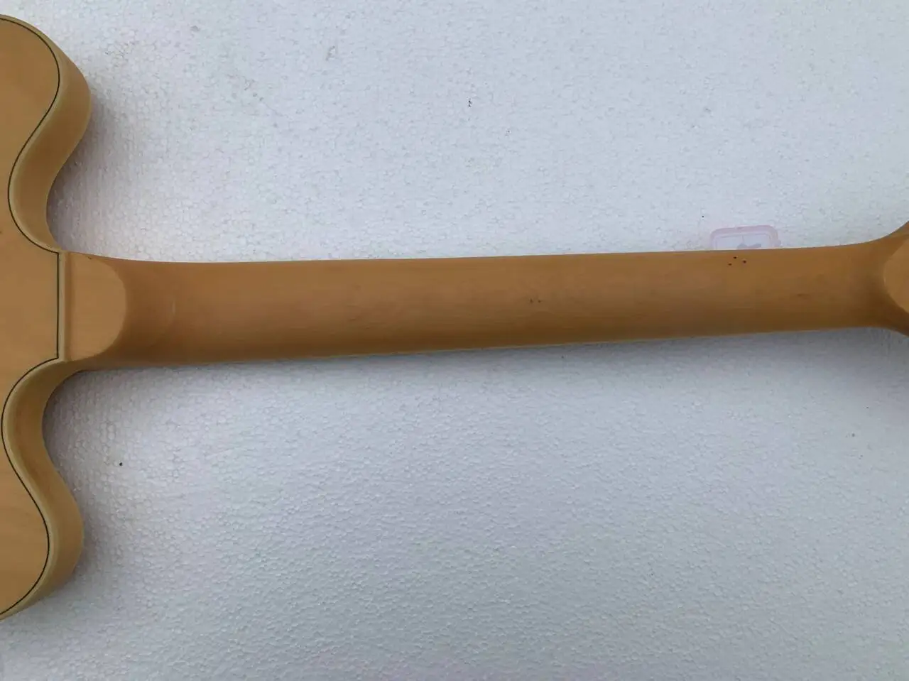 Se5f9b0add1114a43b1d0066a904be51dC