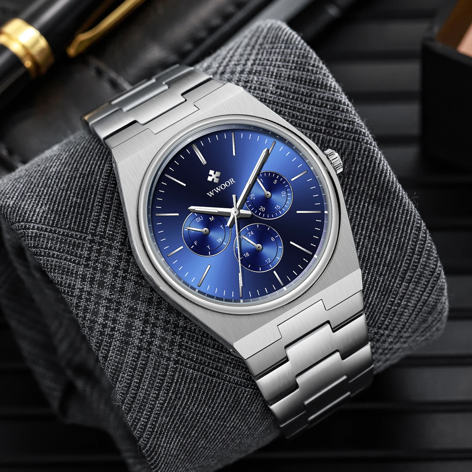 WWOOR Luxury Brand Men's Watches Waterproof Date Week 316L Stainless Steel Quartz Wristwatch Sapphire Crystal Fashion Male Clock wwoor luxury leather watch for men 316l stainless steel sapphire glass quartz man s watches with week date waterproof luminous