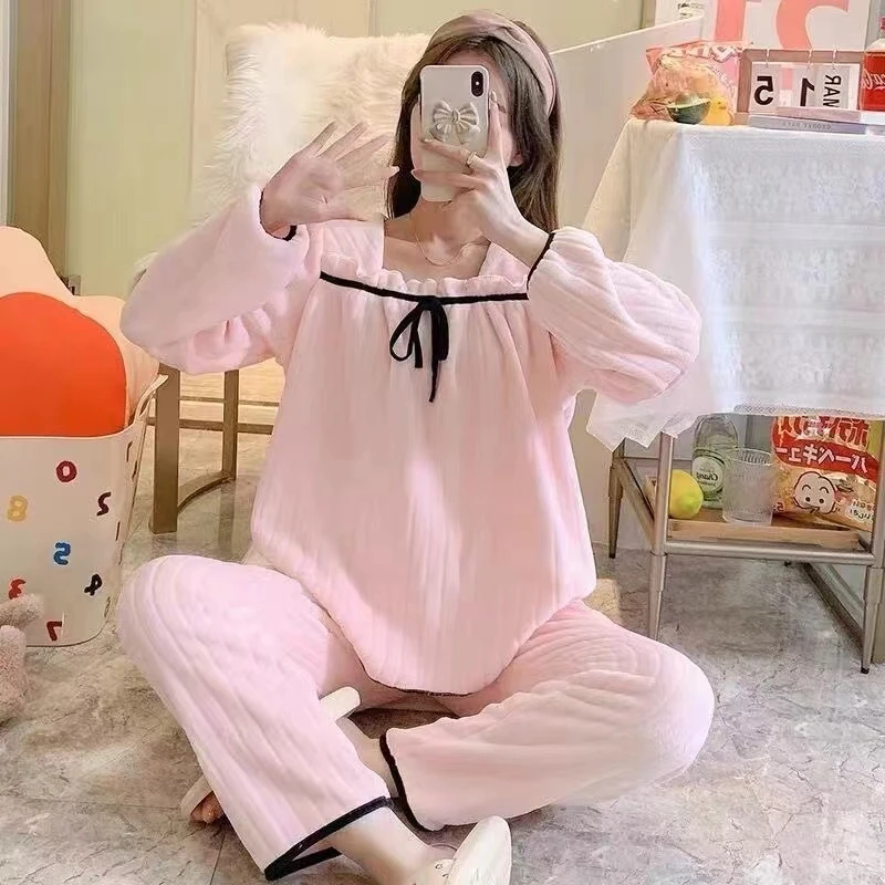 New style pajamas Women's winter flannel 280g Thickened Korean square neck casual simple sweet warm coral velvet household suit