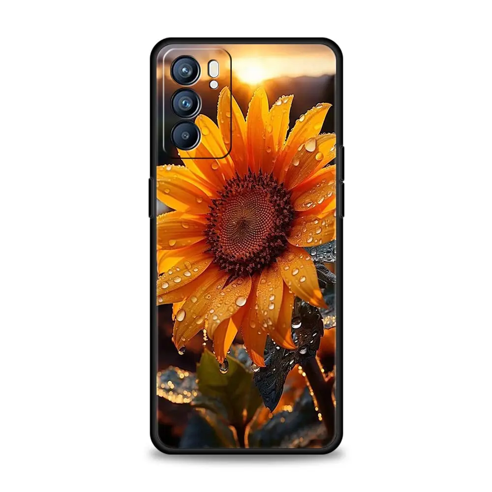 Elegant Floral and Leaf Design Phone Case
