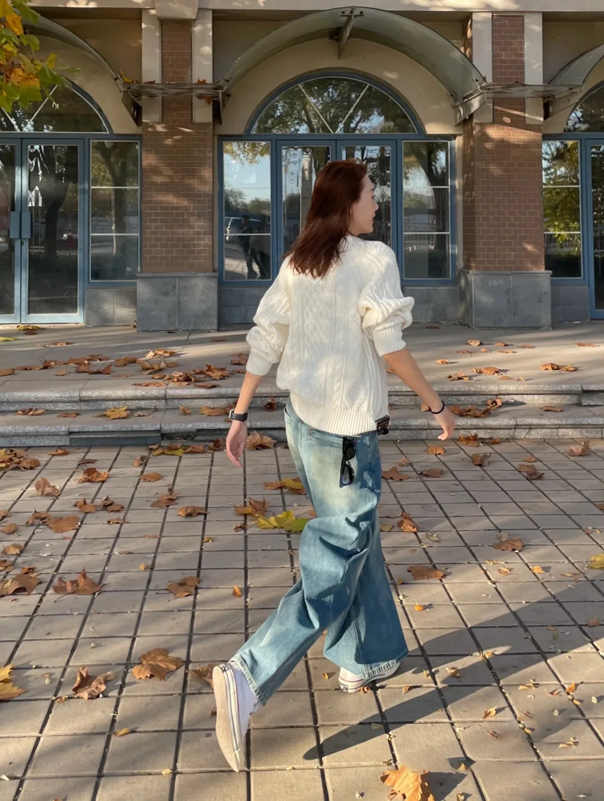 Vintage washed light blue wide leg jeans, genderless men and women of the same paragraph loose dragging pants 2023 spring new