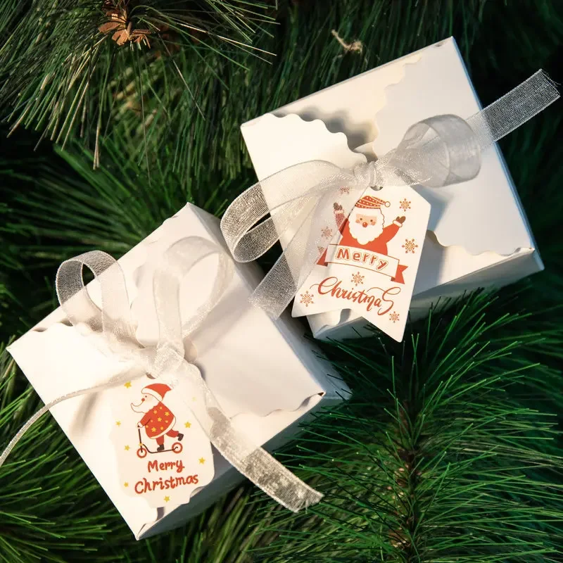 Fengyang® Etichette Regalo Natalizie In Kraft, Pezzi Tag Regalo Di Natale, Biglietti Da Appendere All'albero Di Natale, Per Decorazione Albero di Natale di Confezioni Regalo (white card