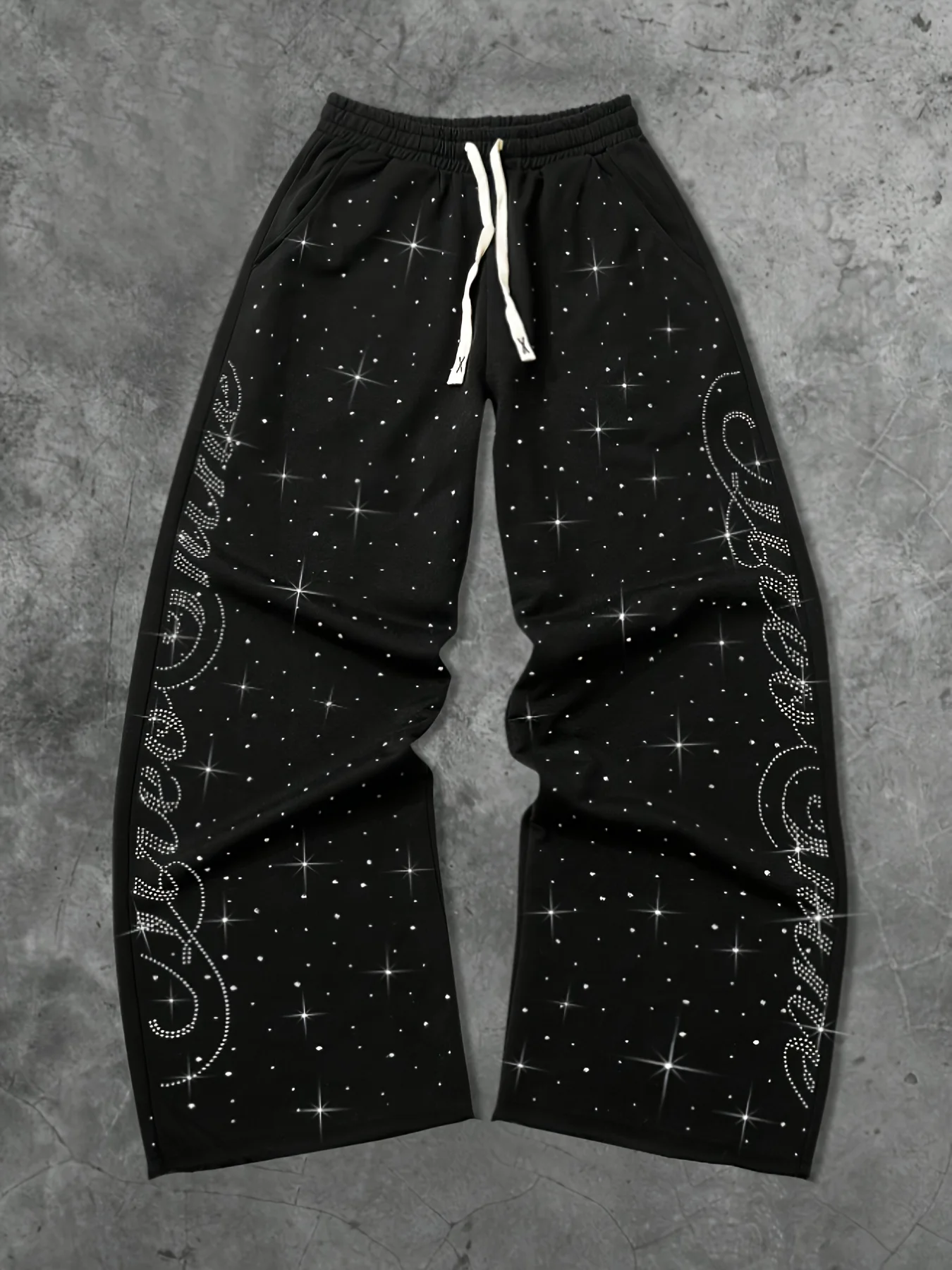 2026 Sommer Kinder Schnelltrocknende Loose-Fit Hose Schwarz mit Strass-Stern- & Kursivdruck, Kordelzug, Elastischer Bund, Lässige Streetwear-Hose