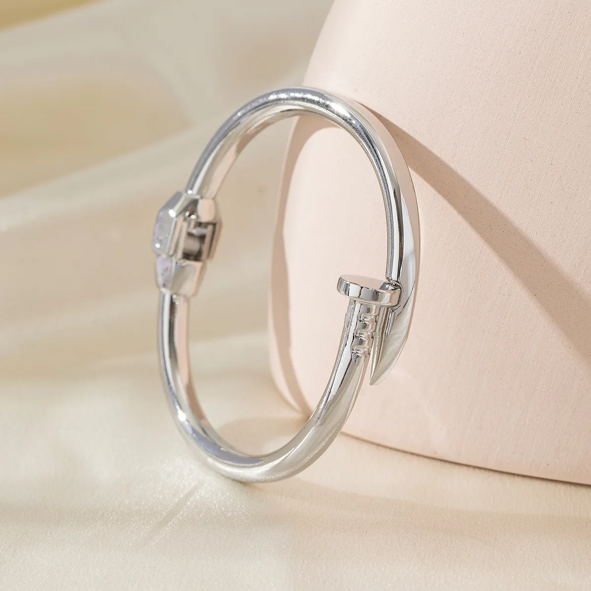 Bangle Bracelet Fashion Round Nail Open Couple Metal for Women Men Jewelry
