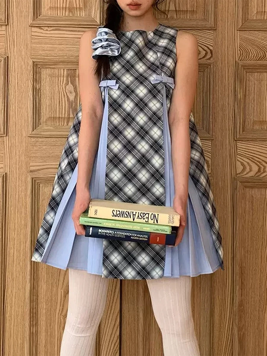 Sleeveless Plaid Mini Dress with Round Neckline and Pleated Skirt Women s Summer Fashion Casual Patchwork Dress