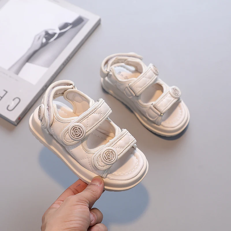 Children Summer Sandals Chic Girls Casual Sandals Solid Black Kids Fashion Princess Japanese Style Classic Flowers Buckle