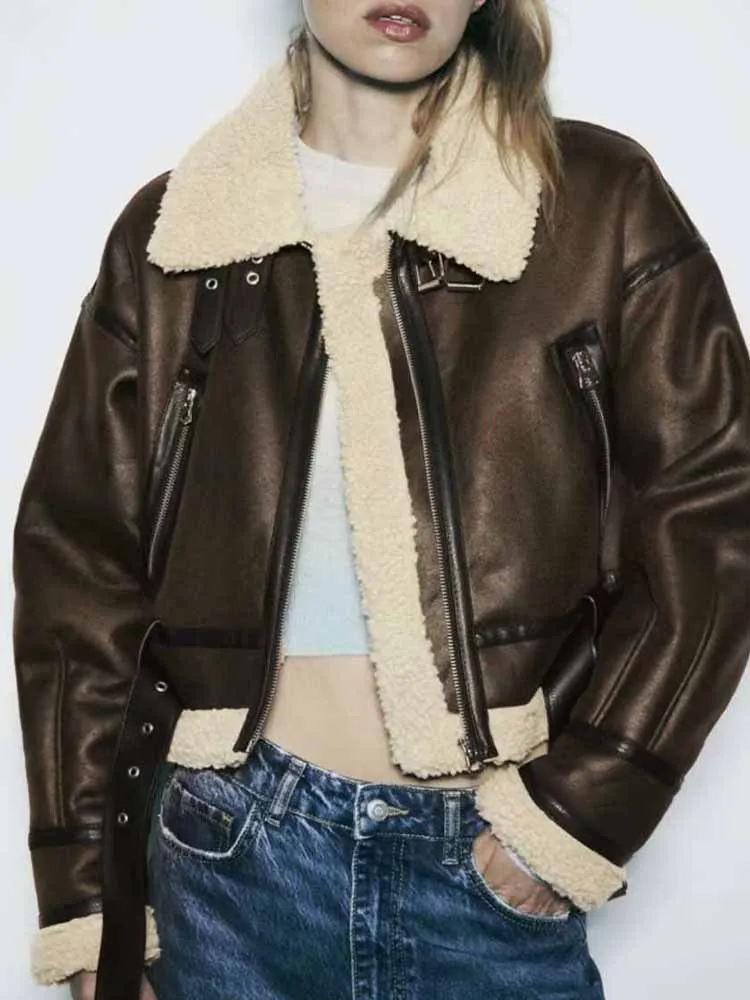 Рисунок 3 - Женская двухсторонняя укороченная