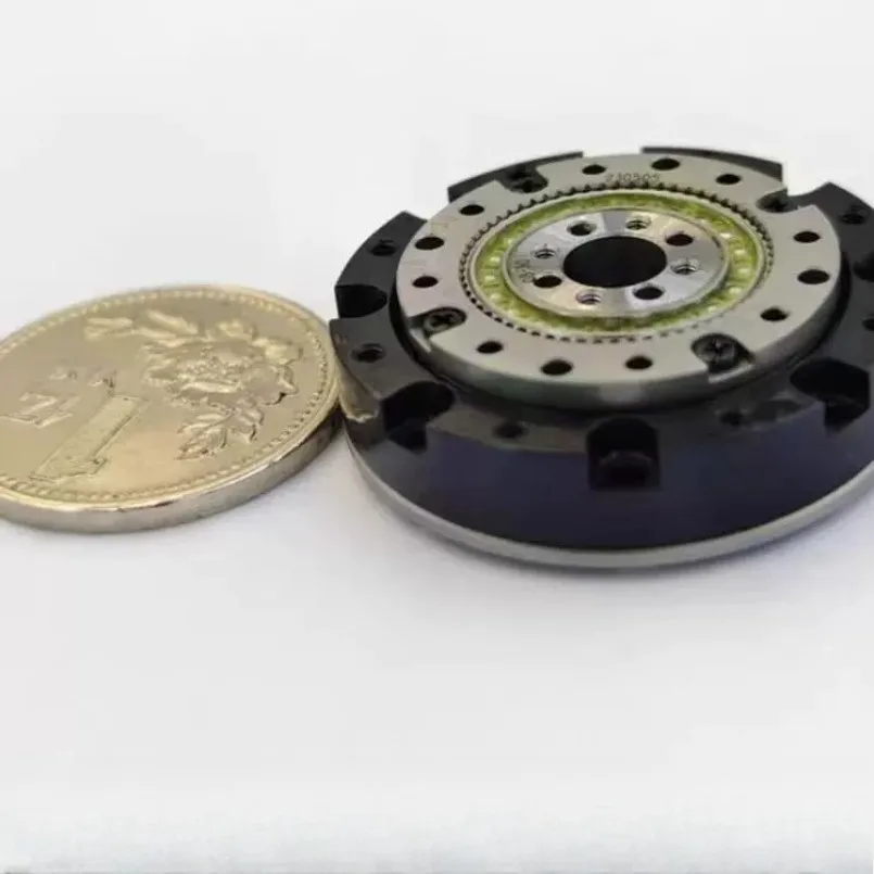 D8 D11 D14 D17 하모닉 감속기 Hollow 14 17 서보 모터 감속기 기어박스 스트레인 웨이브 기어 하모닉 드라이브 로봇 액추에이터용