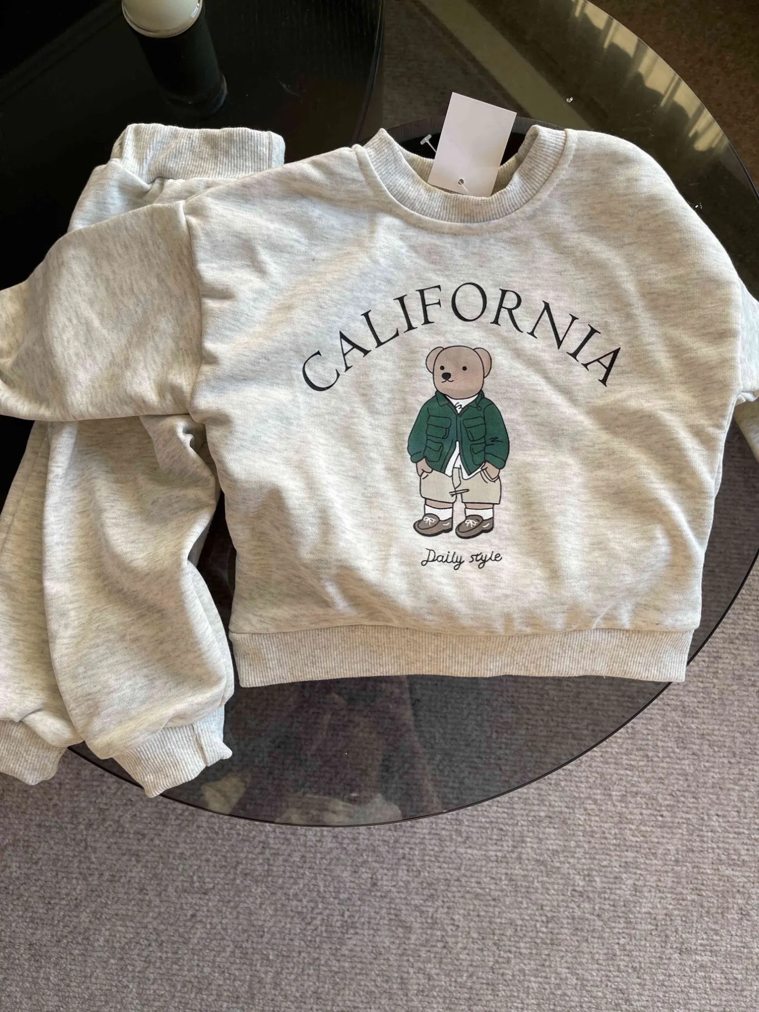 Baby Boy Girl Clothing Sets Children Bear Sweatshirts + Pants 2pc photo review