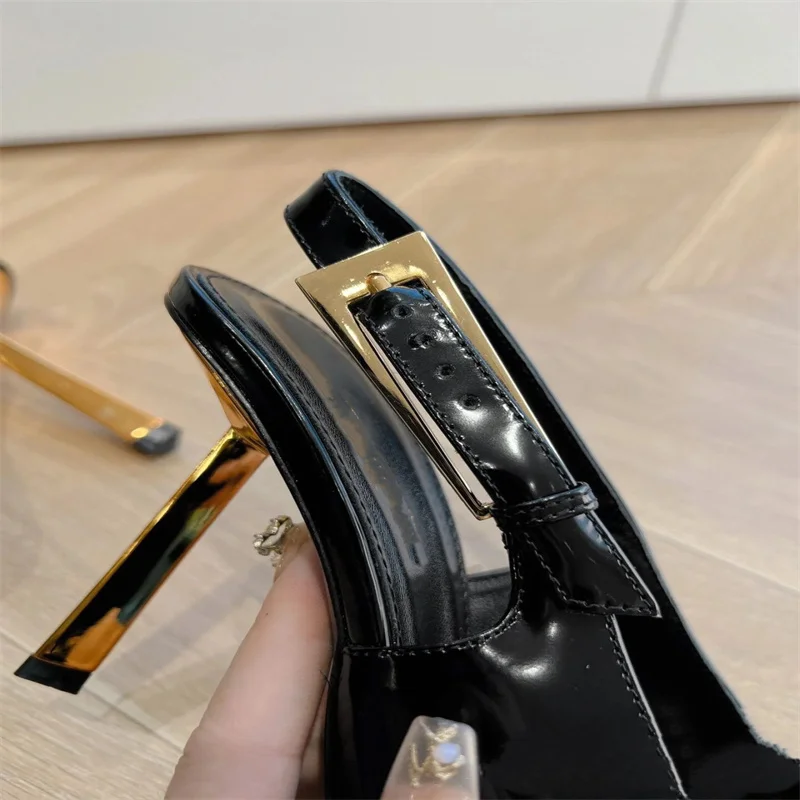 2024 Autumn/Winter New Women's Elegance High Heels Pointed Sexy Lacquer Leather Metal Buckle Thin Heel Wrapped Sandals
