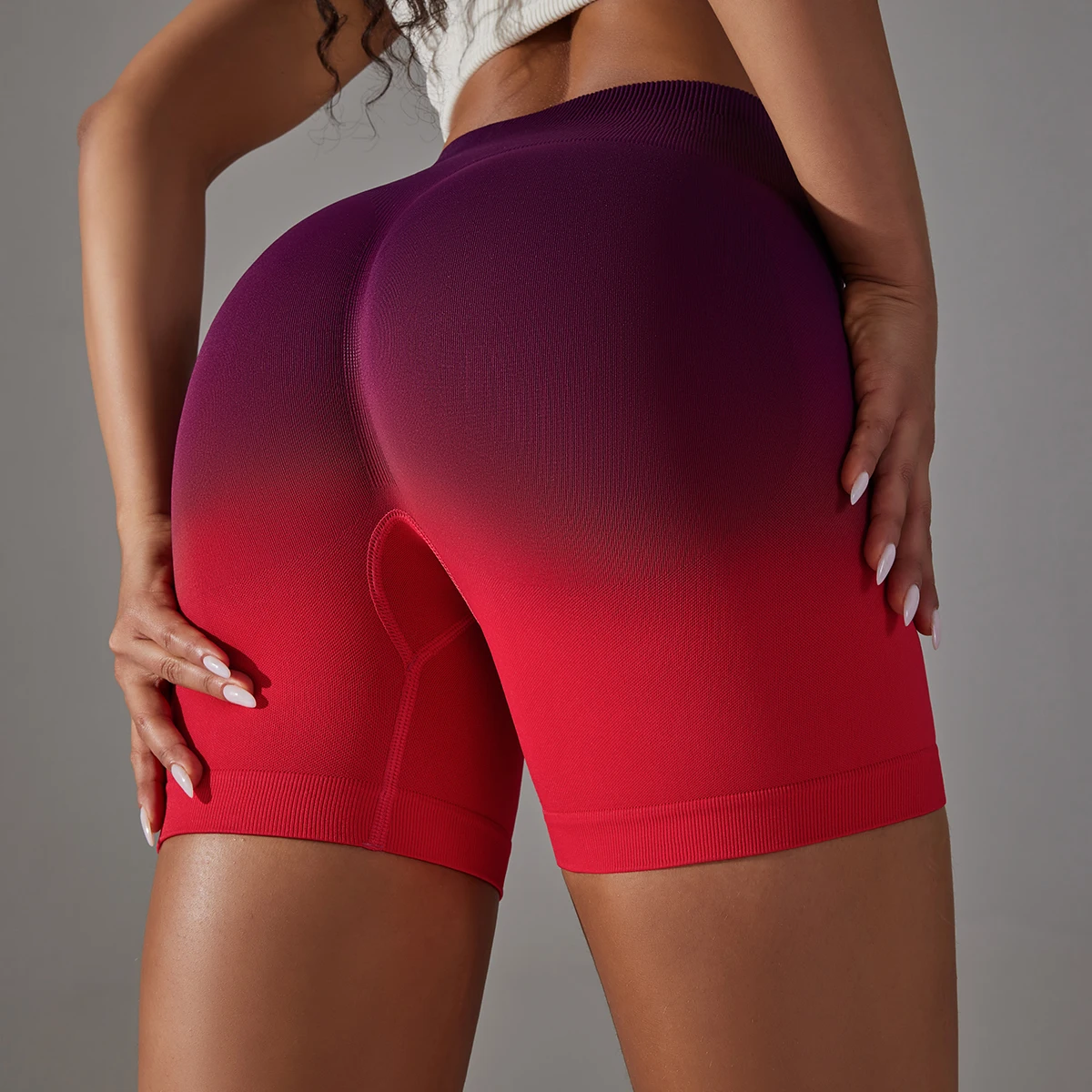 

Seamless High Waist Yoga Shorts High Stretch Gradient Color Peach Buttocks Tight Exercise Yoga Pants Running Fitness Pants