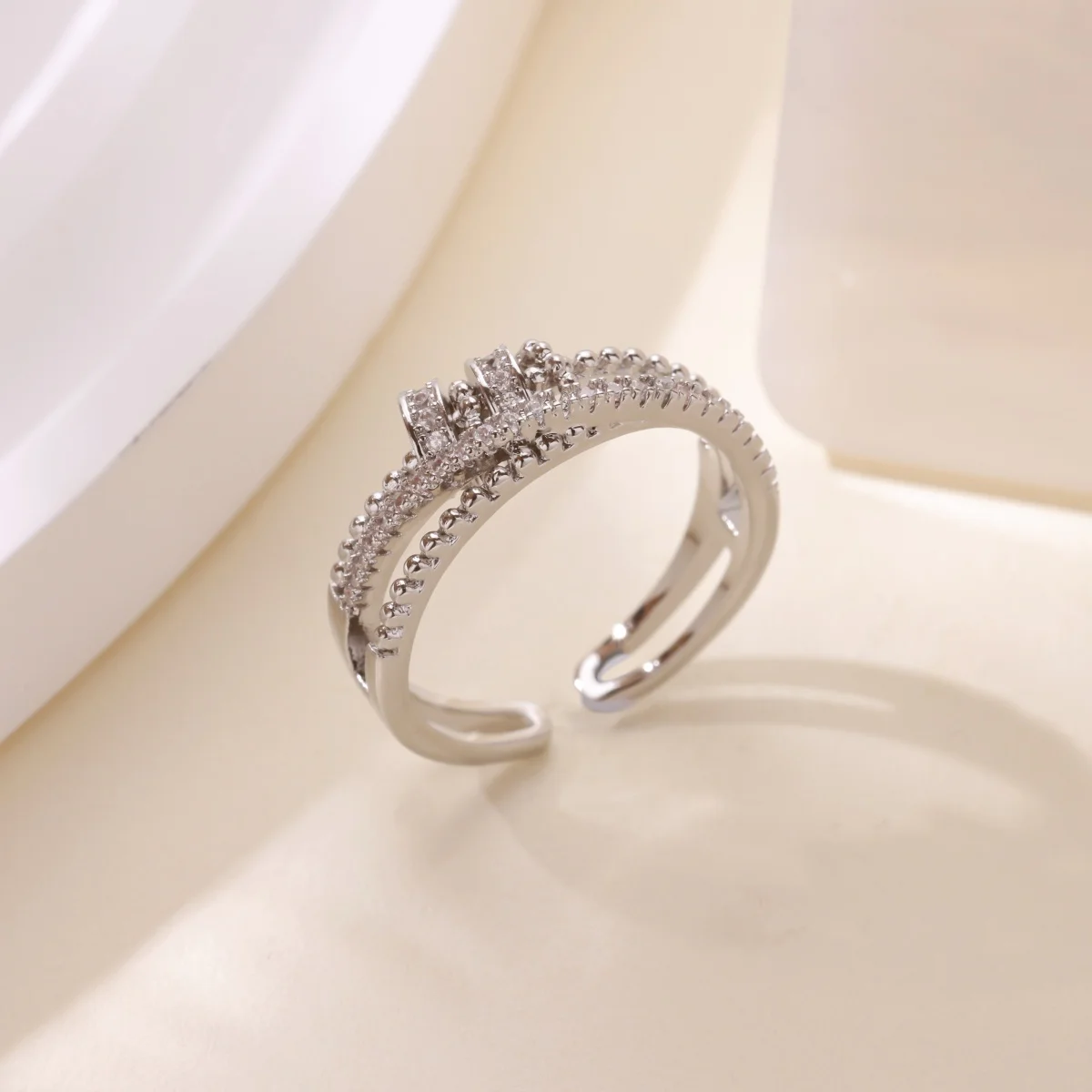 Round Bead Rotating Anxiety Relief Spinner Ring
