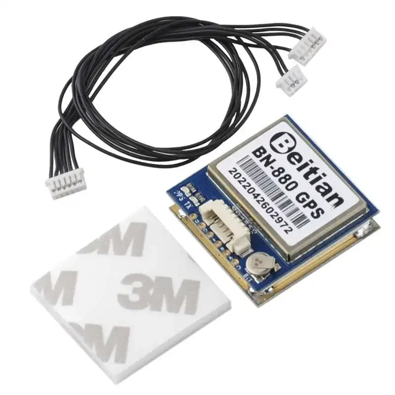 Boîtier du module GPS BN-880 avec boussole et flash, posé sur une surface antistatique.