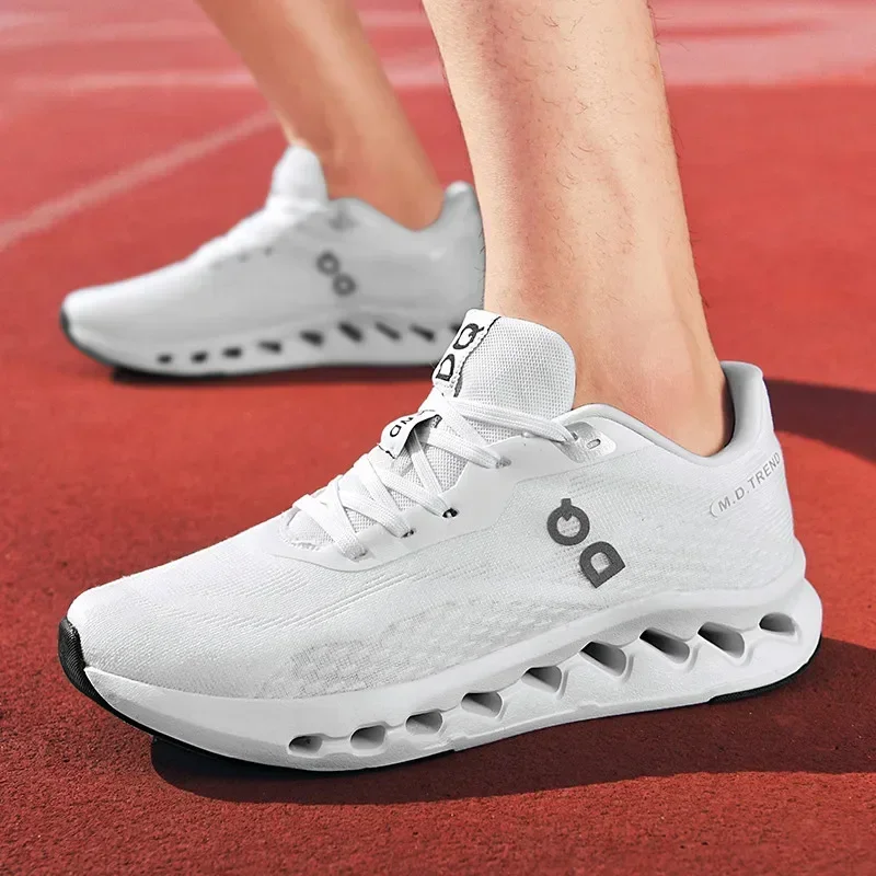 2024 New Outdoor Fashion Versatile Trendy Sports Port Style Leisure Running Shoes Trendy Sports Shoes39-45 2