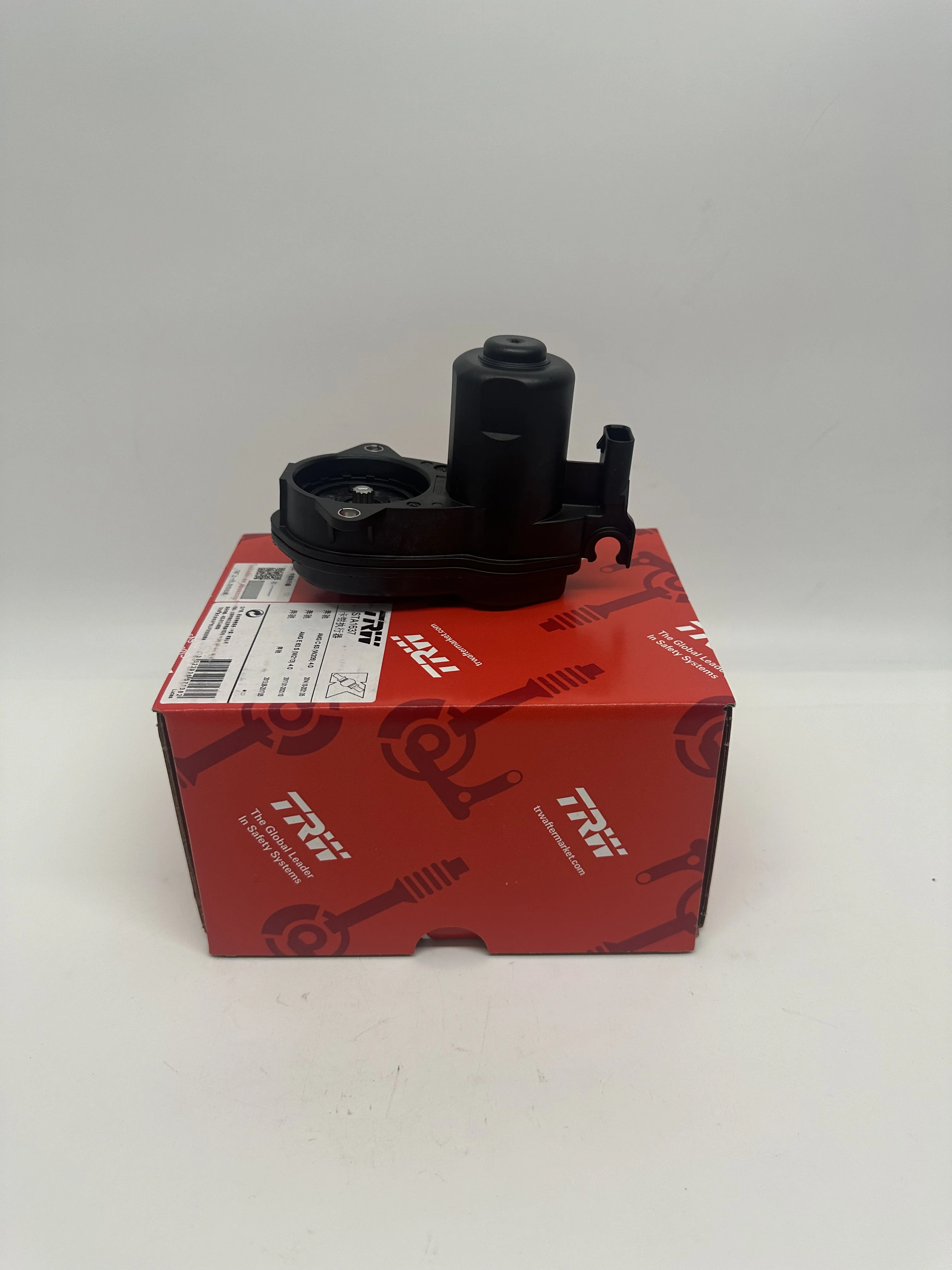 2229063801, the new apply to the Benz GL-class GLE-CLASS GLS-class W166 W222 electronic handbrake actuator