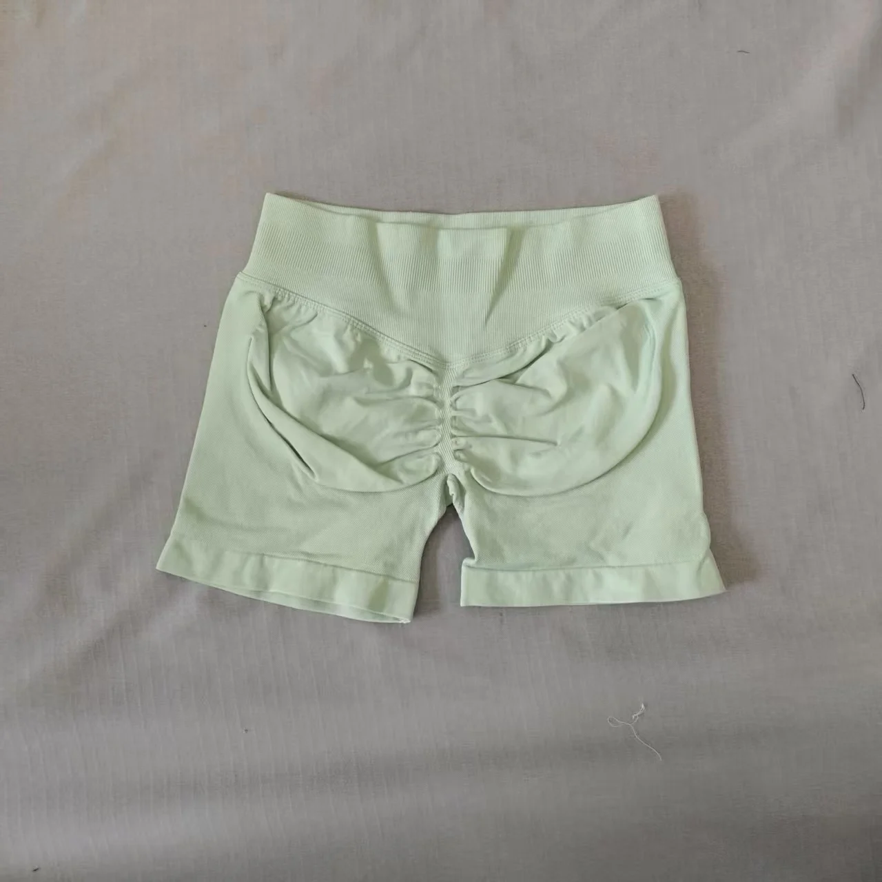 DF L0G0 Damen High-Waist Nahtlose Fitness-, Yoga-, Po-Lifting-Shorts, Elastisch und Atmungsaktiv – Detail 5