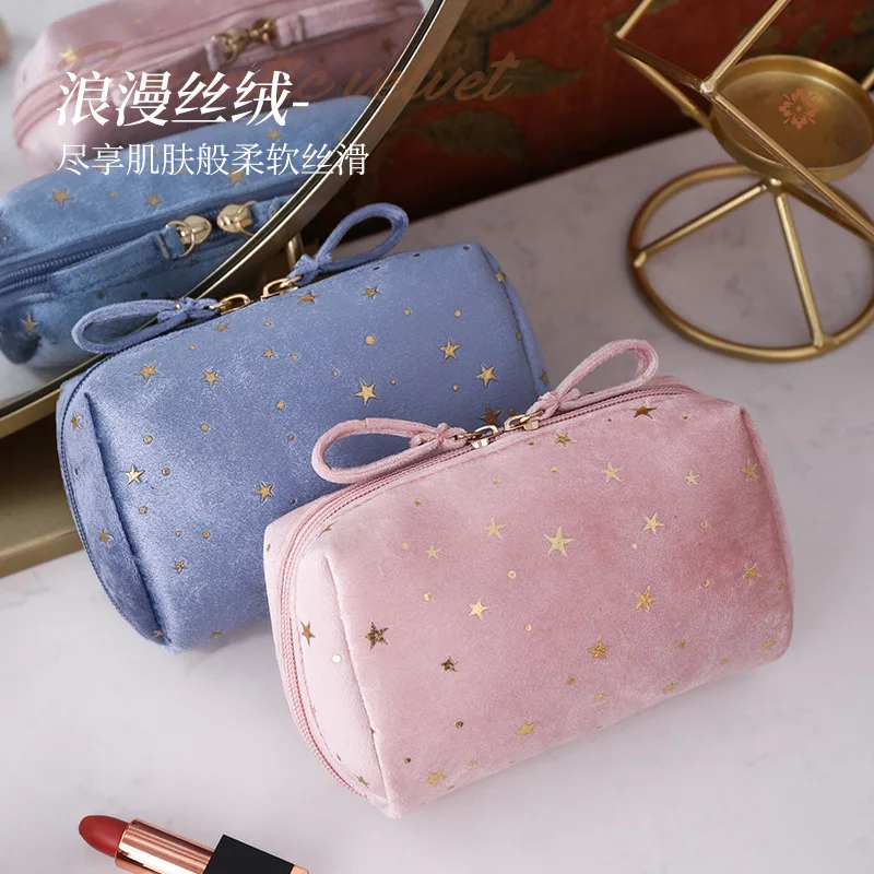 

The New Velvet Makeup Bag Is Always Portable Flannelette Star Handbag Simple Pocket Change Lipstick Storage Bag