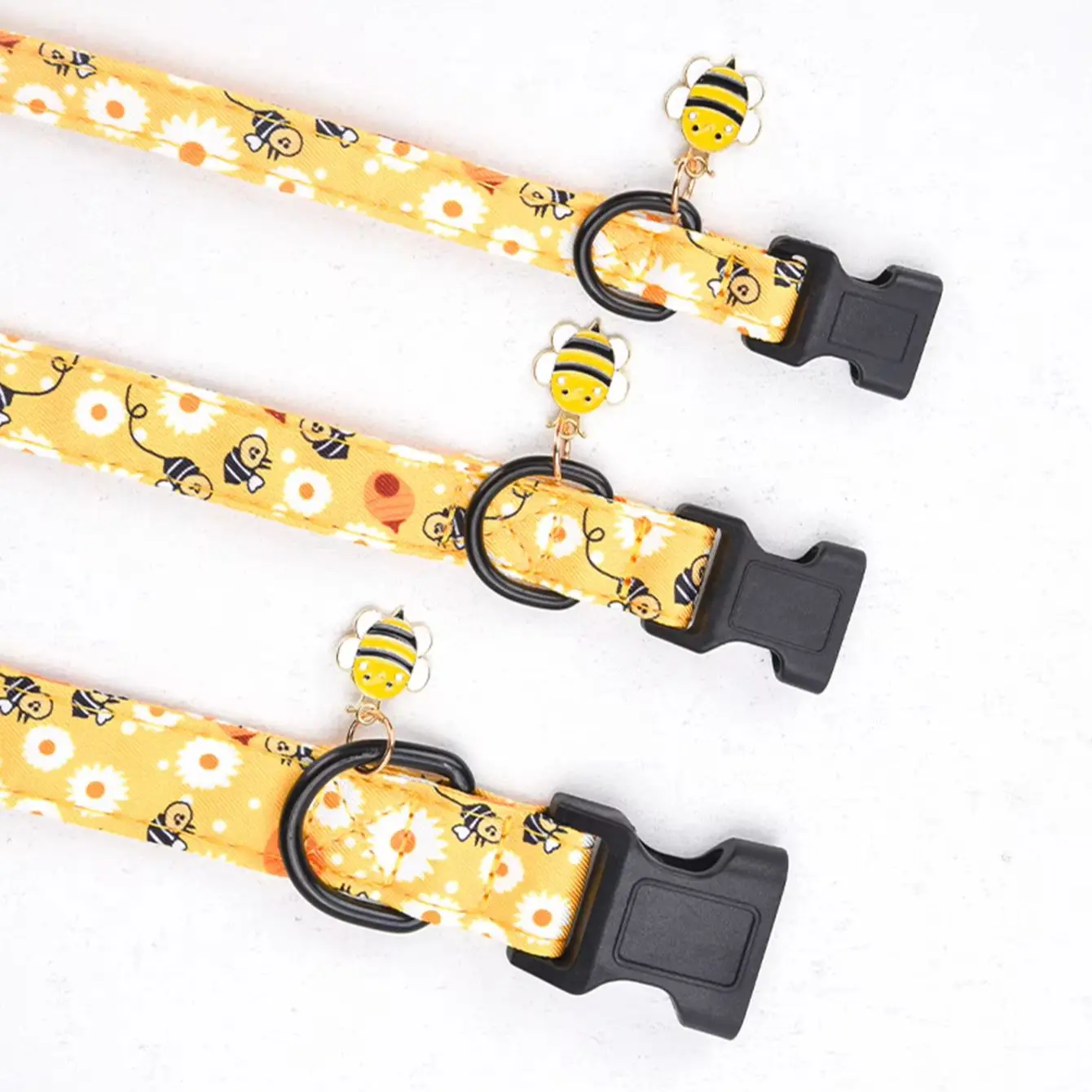 Pet Dog Collar Bee and Dinosaur Printing with Metal Pendant for Dogs Puppy cats dog collar pet collar