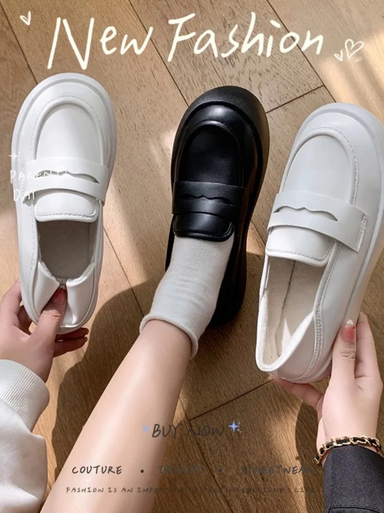 

Slip On Shoes For Women Casual Female Sneakers Soft Round Toe Flats Shallow Mouth Slip-on Breathable New Nurse White Dress PU Sl