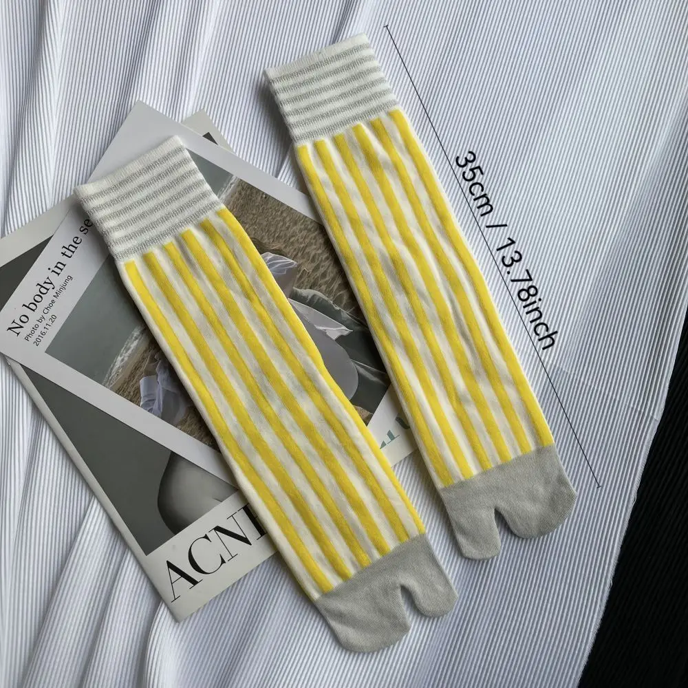 Fashion Colorful Toe Socks Striped Combed Cotton Split Toe Socks Middle Tube Harajuku Japanese Women's Tabi Socks