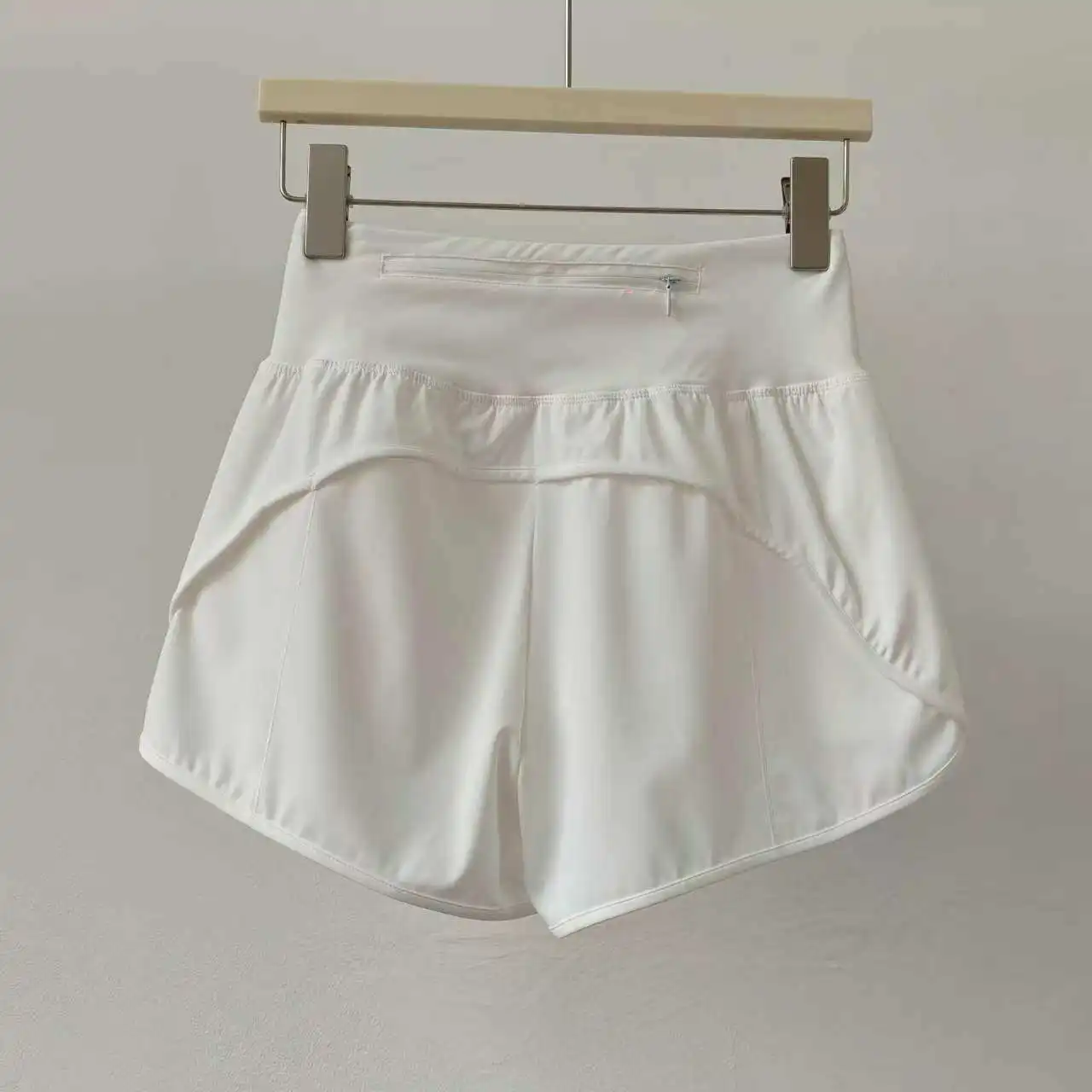Shorts Esportivos Feminino