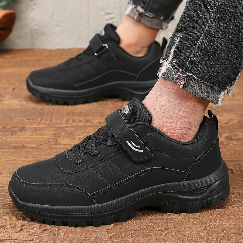 Men's Shoes Thick Bottom Anti Slip Mountaineering Lightweight Sneakers Breathable Outdoor tennis Comfortable Casual neakers