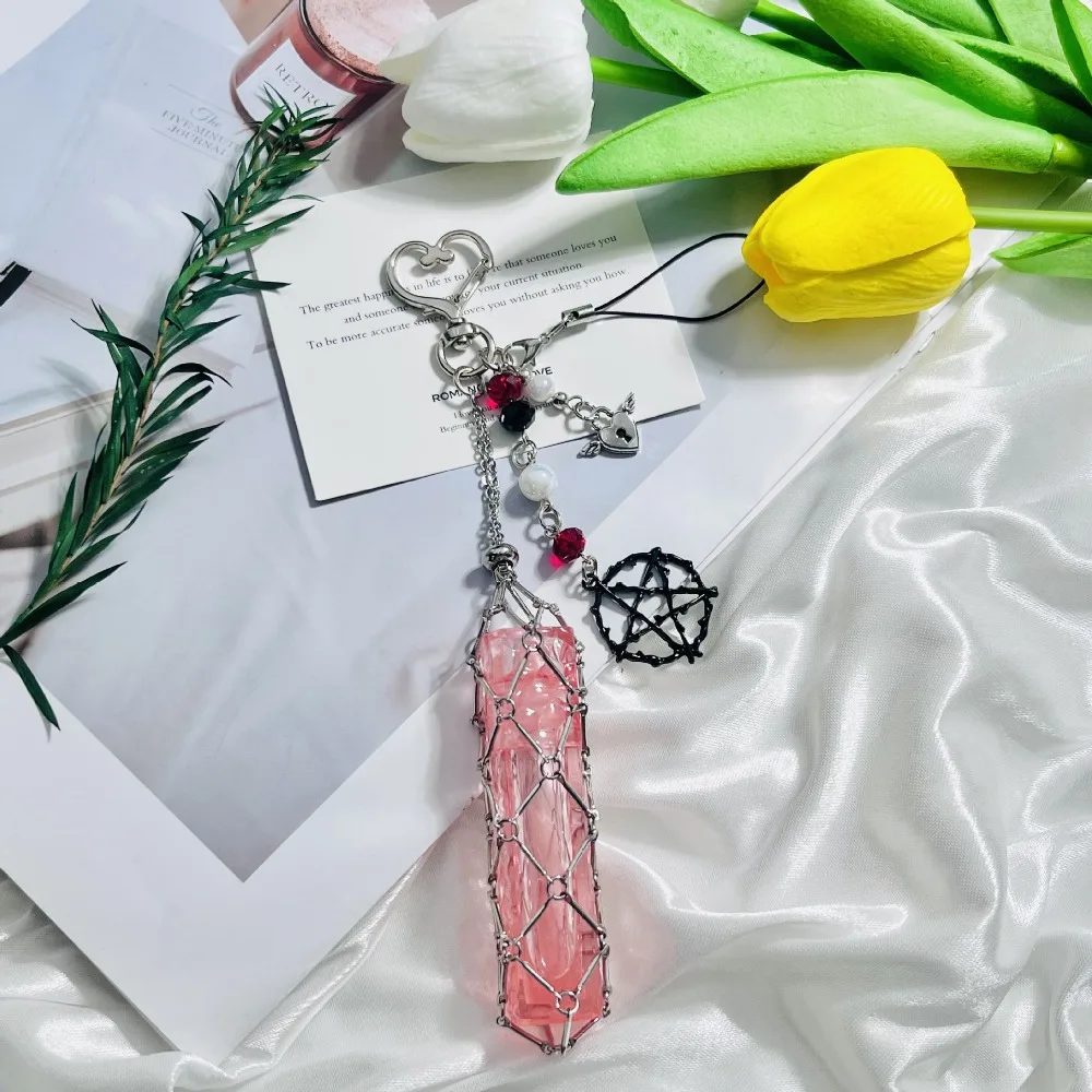 Accessorio Unico: Portachiavi a Forma di Stella in Acciaio Inossidabile, Portatile, con Porta Rossetto, Ideale come Regalo per Ragazze - immagine 5