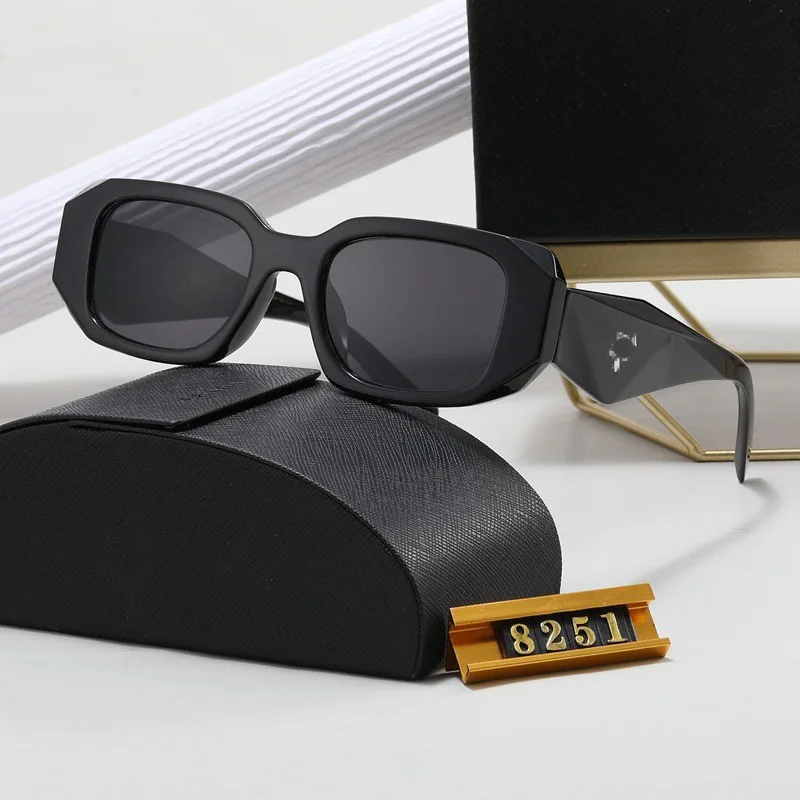 Black glasses