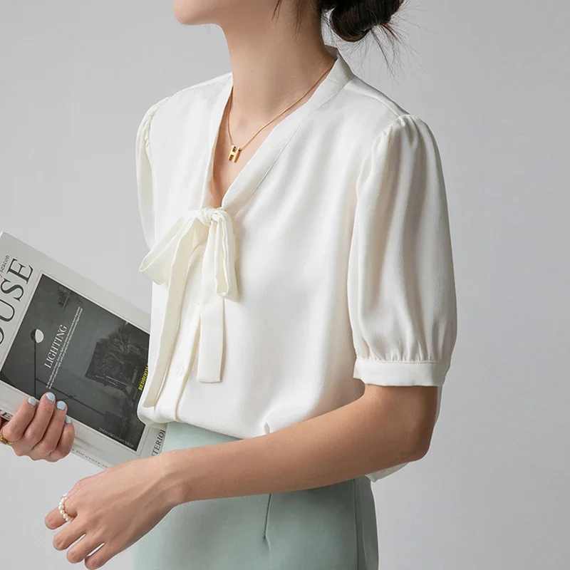 

Блузка Женская атласная с коротким рукавом, повседневный Свободный Топ во французском стиле, однотонная белая элегантная офисная рубашка на шнуровке, лето 26889