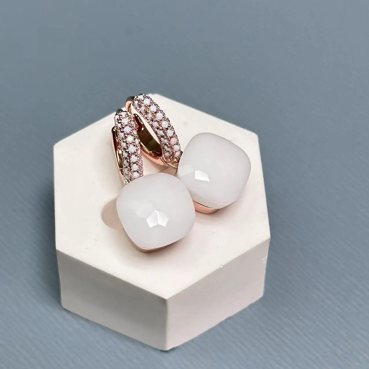 Серьги Nudo 10,6 мм, инкрустированные молочно-белым Цирконом для женщин, серьги-подвески с аметистом, конфетная кожа, модные ювелирные изделия, подарок
