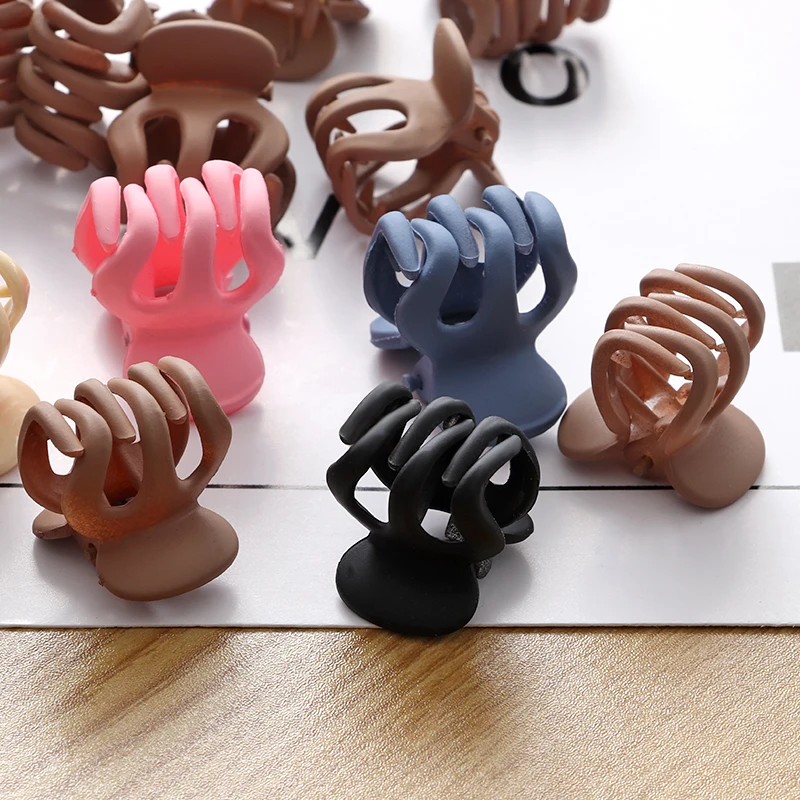 Рисунок 3 - заколки для волос