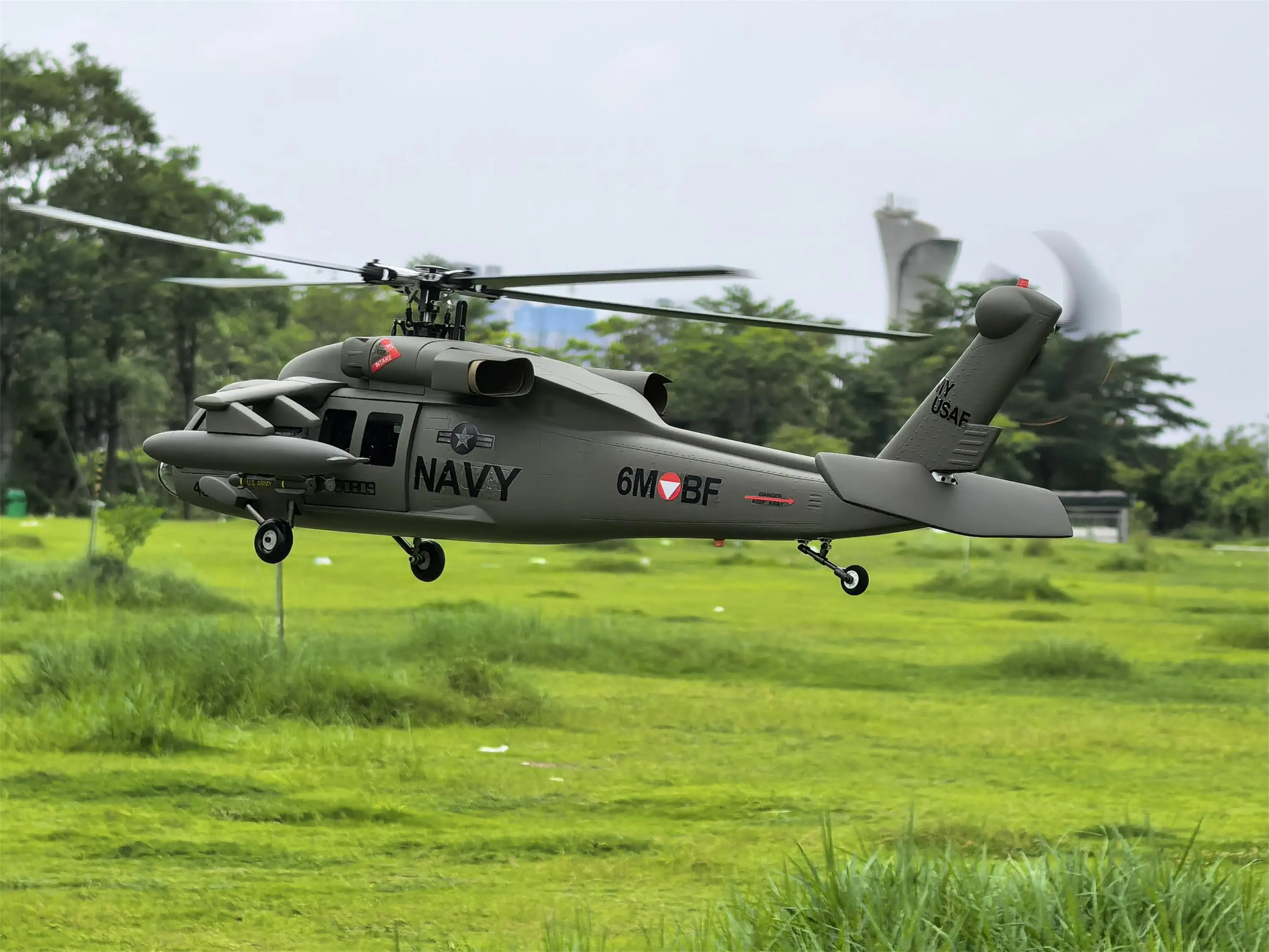 FL500 V2 FLISHRC UH-60 블랙호크 500 사이즈 스케일 헬리콥터 GPS L7 비행 컨트롤러 포함 RTF, 취미, 야외  활동, UH60 RC - AliExpress