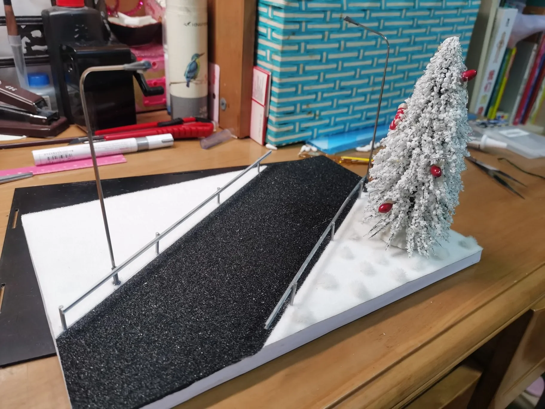 5CM and 10cm Model Interstate d Grey Model Railway Road Tape with back adhesive Landscape  Country Diaroma Layout 3
