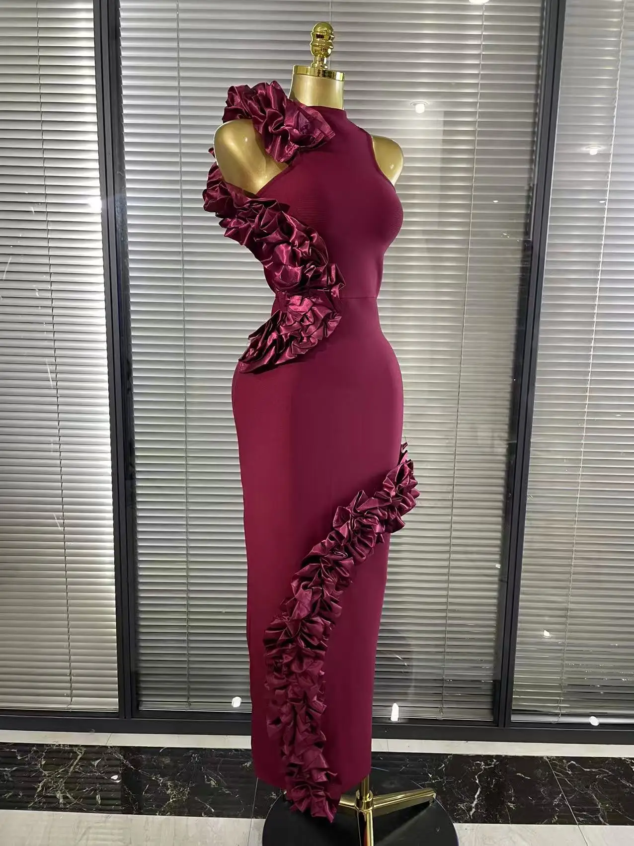 فستان سهرة أنيق بدون أكمام Xevmoni