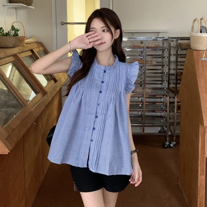 Рисунок 4 - Женская клетчатая рубашка с круглым