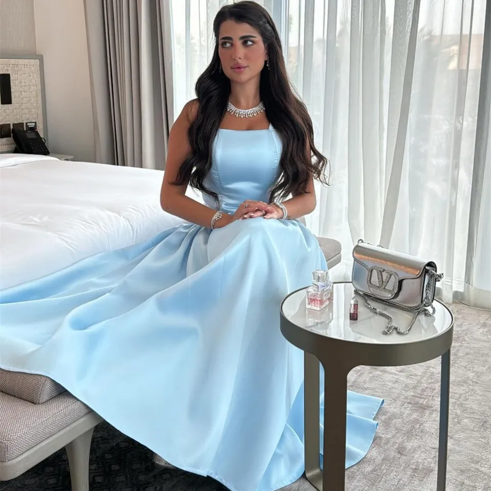 ストラップレス青サテンロングドレス ストラップレス青サテンロングドレス ロイヤル ブルー ドレス