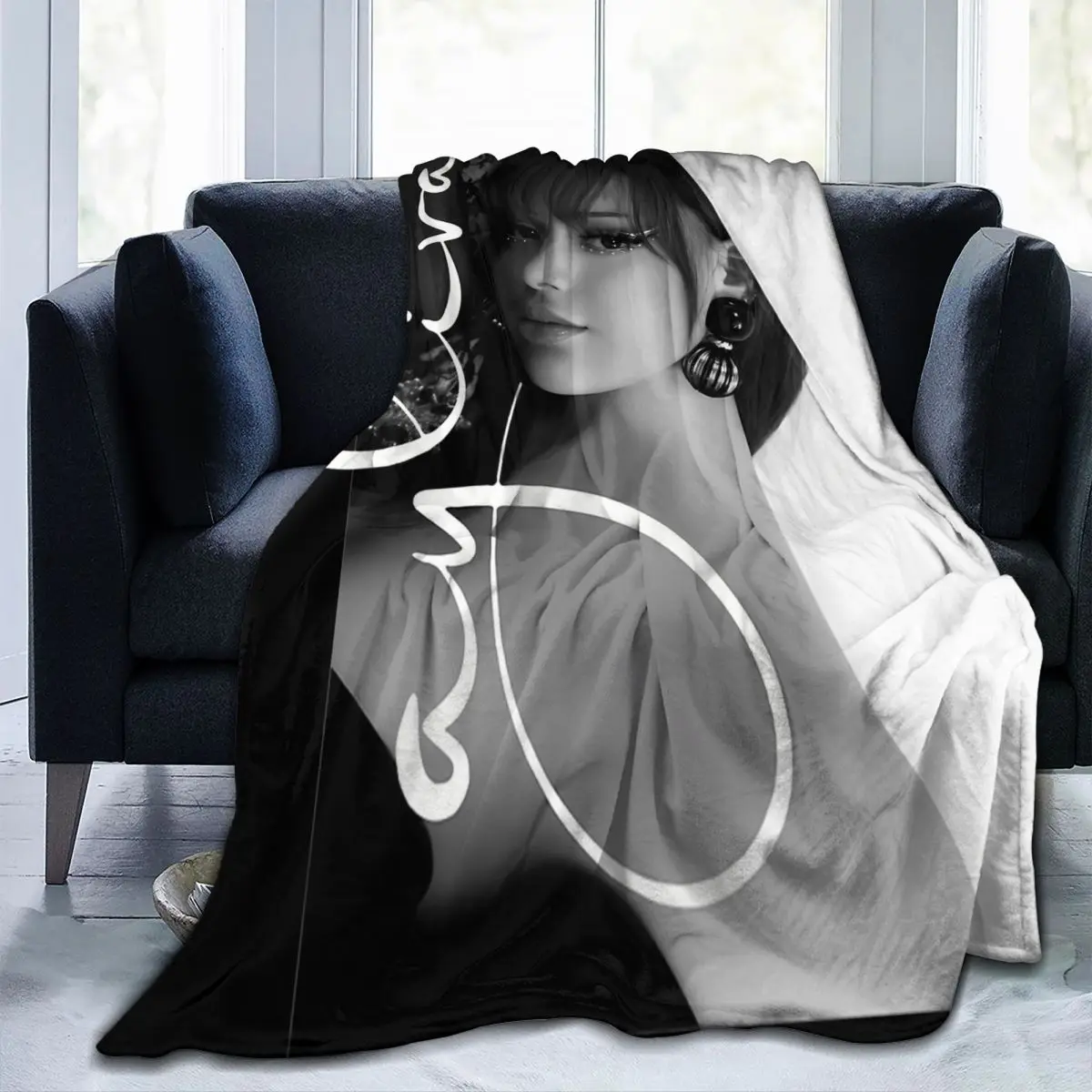 Ayliva Cool Singer Pop Music Blankets Fleece Printed Liebe Tour 2024 Cozy Lightweight Throw Blankets for Sofa Office Bedspreads 5