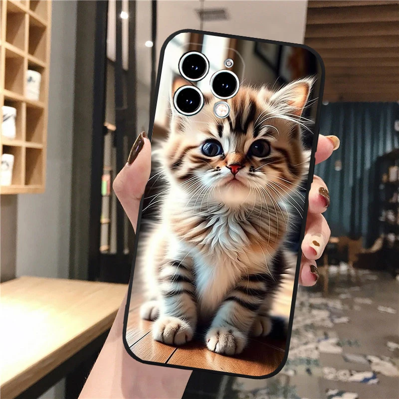 thumbnail image 1 of Funda de teléfono con bonito gatito bebé para iPhone 16, 15, 14 Pro Max, 16, 15, 14, 13, 12 Pro, 15 Plus, iPhone 11, 1 of 5