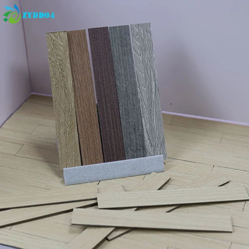 ● 10PCS 1:12 스케일 인형의 집 가구 바닥 보드 타일 Pvc 자체 접착 나무 바닥재 미니어처 홈 장식