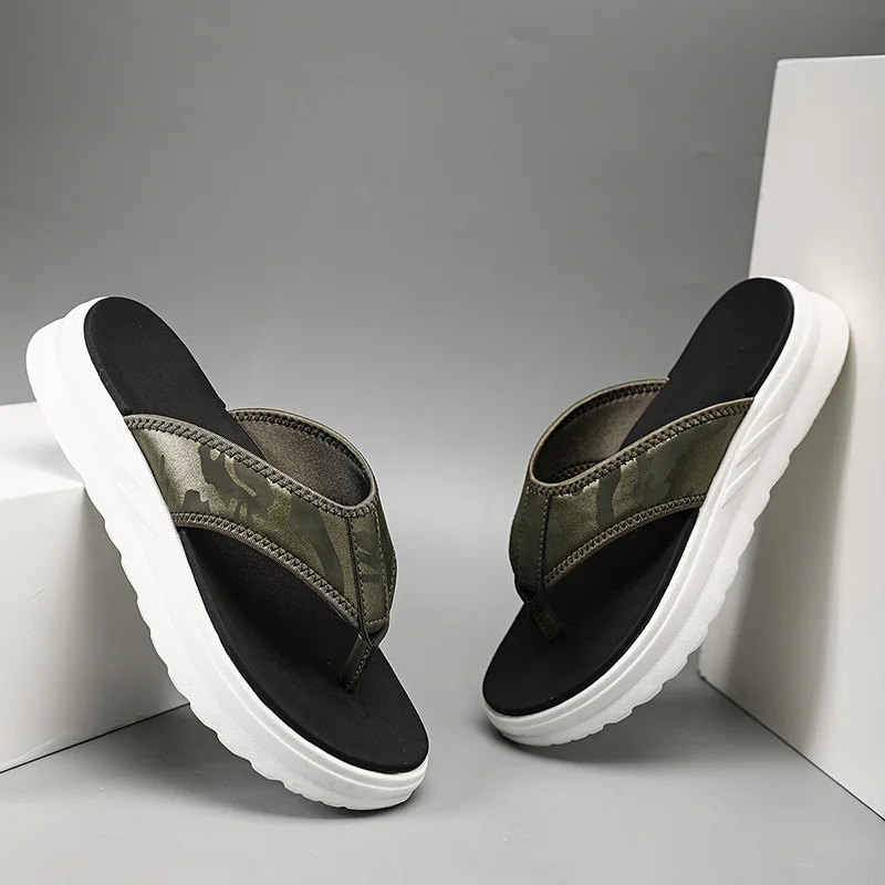 Libisevad sussid meestele Libisemisvastased mugavad libisemisvastased suvised sussid paksu tallaga sise- ja välistingimustes kasutamiseks_voghion.com