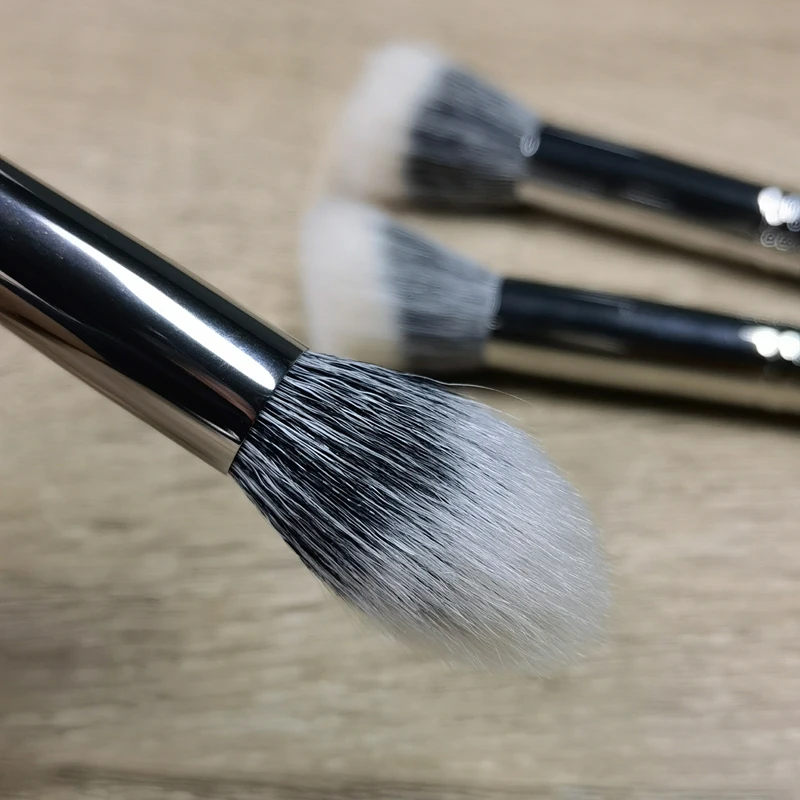 Nova Glam Essentials Dual-Fiber Stippling Brush – Goat & Synthetic Hair for Multi-Use Makeup