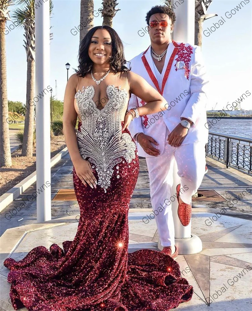 Black and Red Evening Gown: The Perfect Choice for Bold, Elegant Nights Out, image size:811x1000