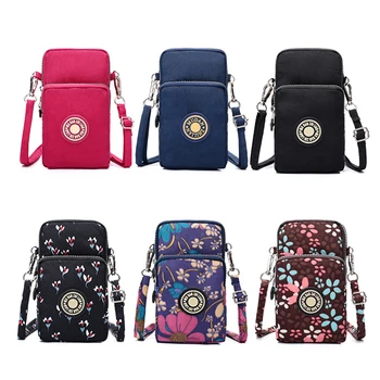 Borse a tracolla piccole Borse per cellulare da donna in nylon Mini borsa a tracolla femminile Portafoglio da donna Nuova borsa a tracolla femminile 2024 1