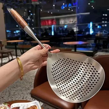 Stainless Steel Fine-Mesh Skimmer 1