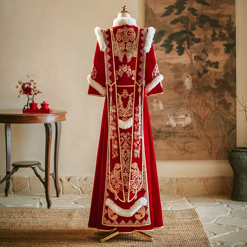 Chinese Style Bride Groom Qipao Exquisite Dragon Phoenix Embroidery Party Wedding Dress Toast Clothing