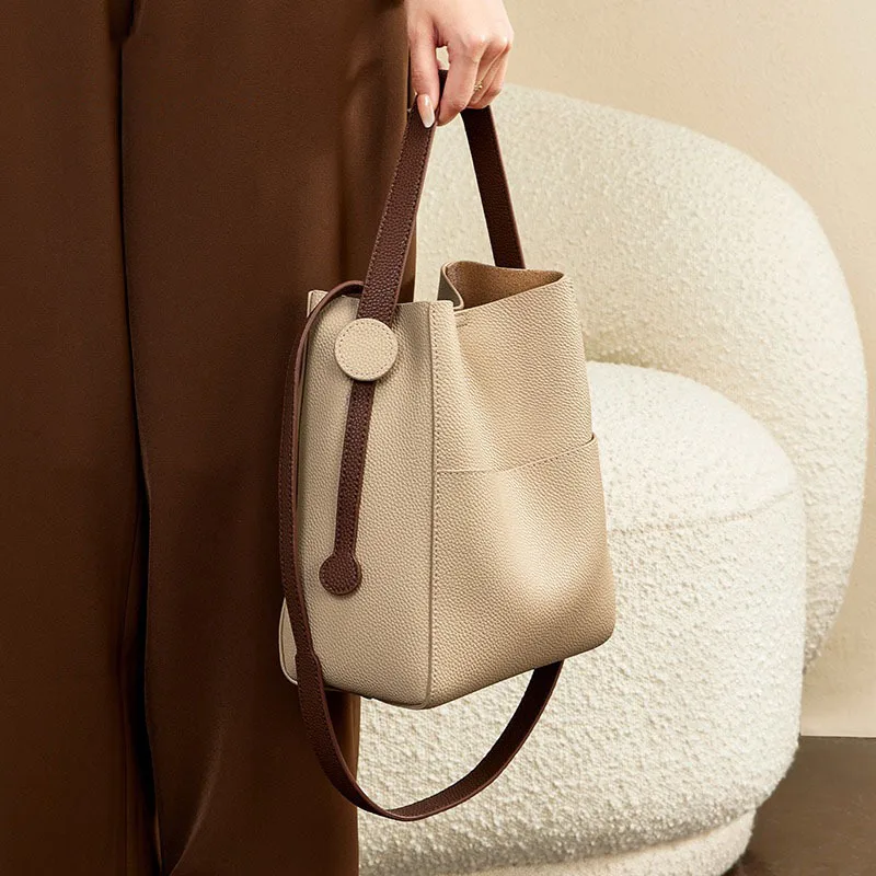 

Genuine leather bucket bag large capacity 2023 New bag 2023 Genuine leather shoulder bag for commuting women's bag Crossbody bag